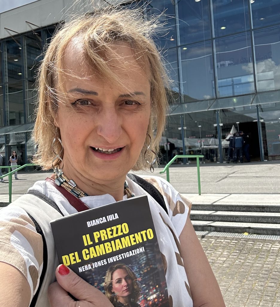 BiancaConCopertinaSaloneDelLibro