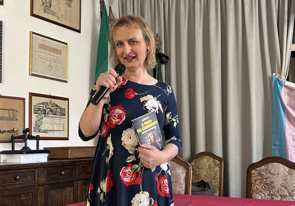 BiancaParlaAlPubblico
