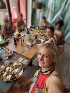 BiancaATavolaPerPranzo