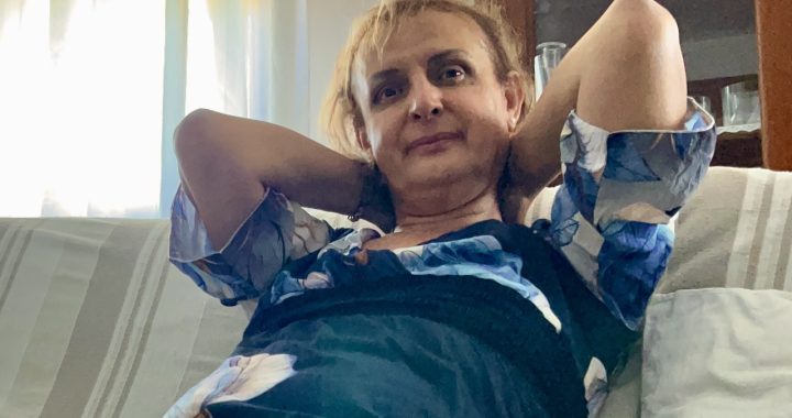 BiancaSdraiataDivano cover